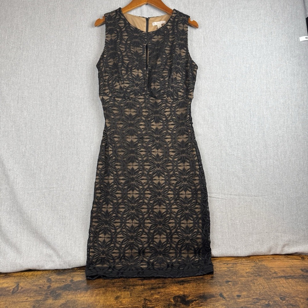 DB established in 1962 Women's Black Lace Gold‎ lining Dress Size 4 Key hole
